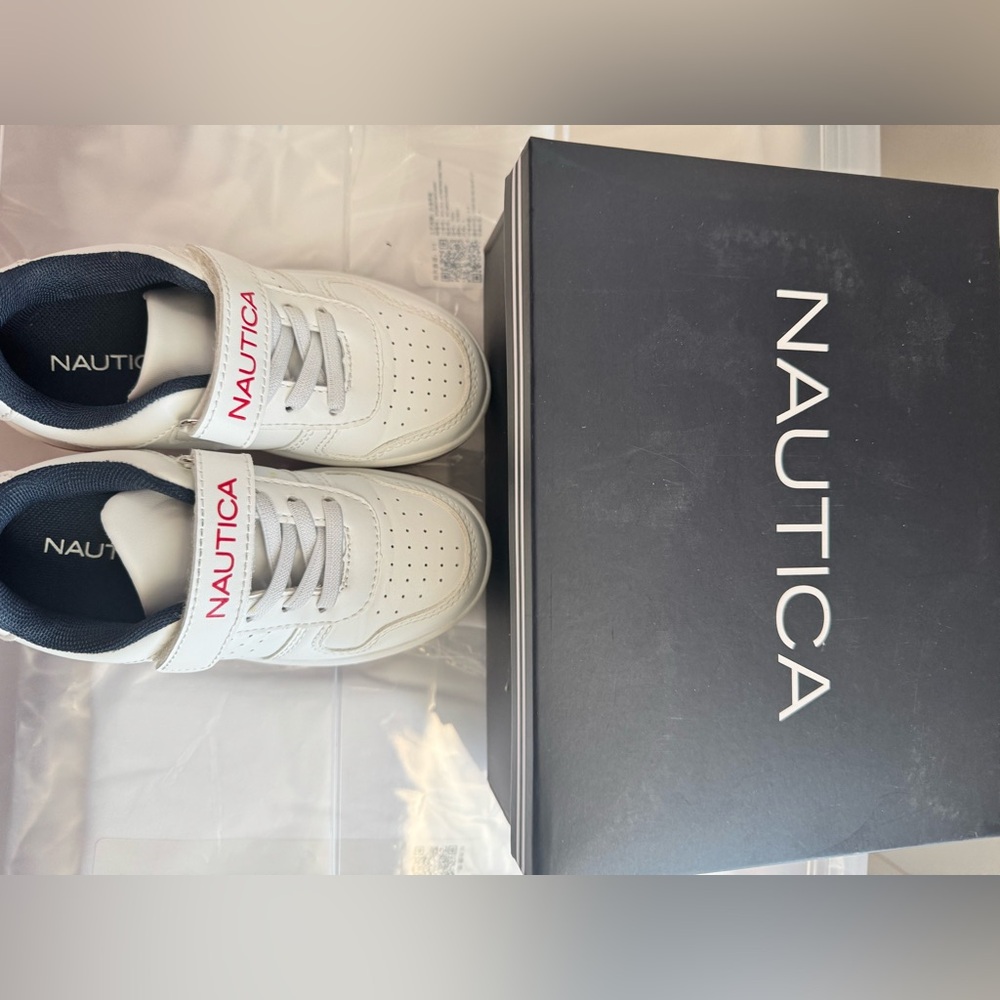 Stafford Kids White Sneakers